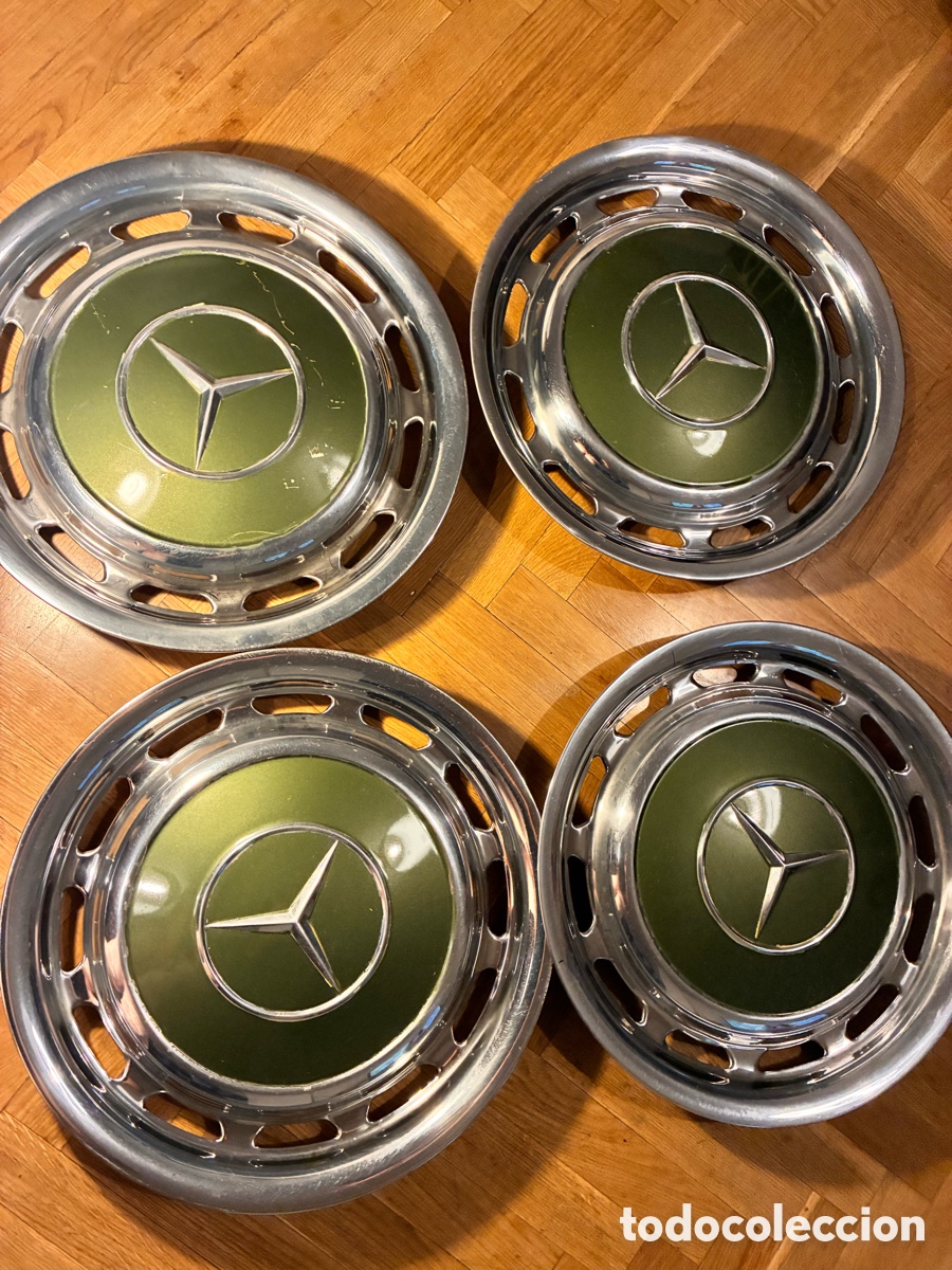 Carros e motociclos: Tapacubos met&aacute;licos originales 15&rdquo; Mercedes-Benz &ndash; Juego 4 unidades &ndash; Cl&aacute;sicos vintage