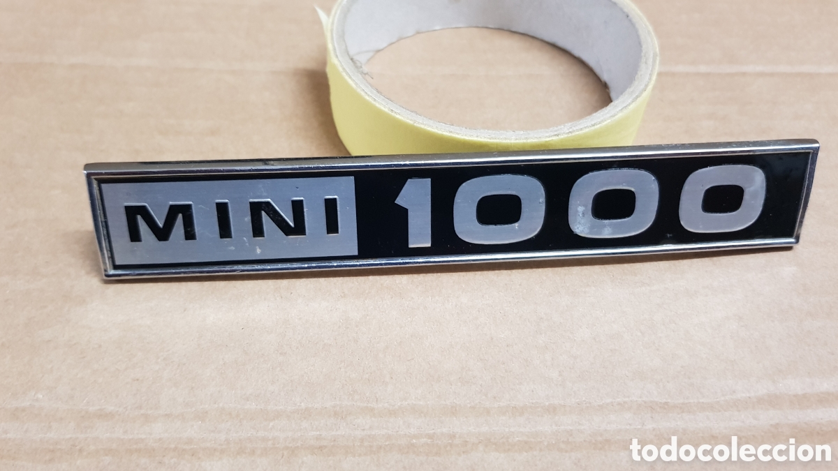 Voitures et Motocyclettes: Insignia Mini Cooper 1000