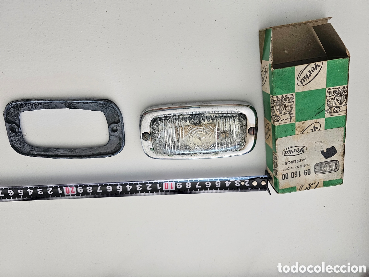 Coches y Motocicletas: Recambio para coche cl&aacute;sico Piloto luz intermitente plafons sin interruptor Barreiros 1970s