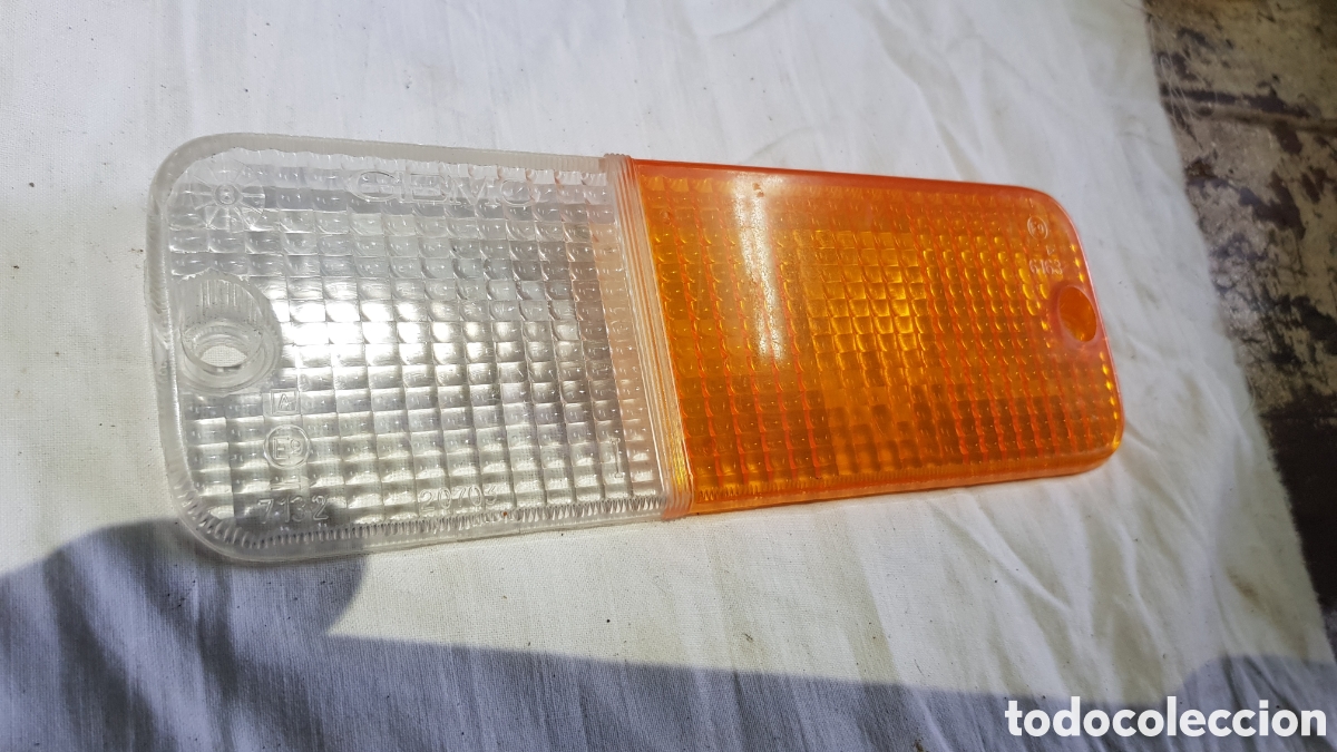Coches y Motocicletas: Tulipa delantera de intermitencias Seat 131