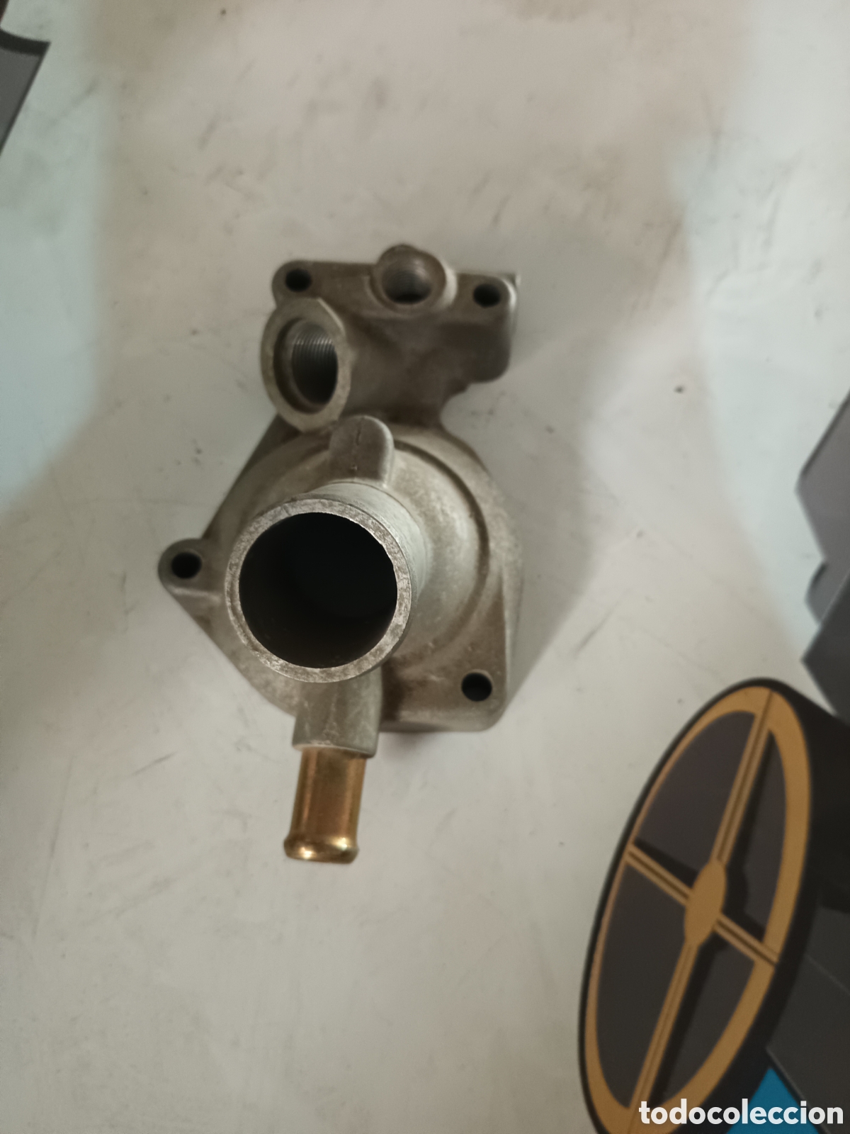 Coches y Motocicletas: Peugeot 205 309 tapa termostato