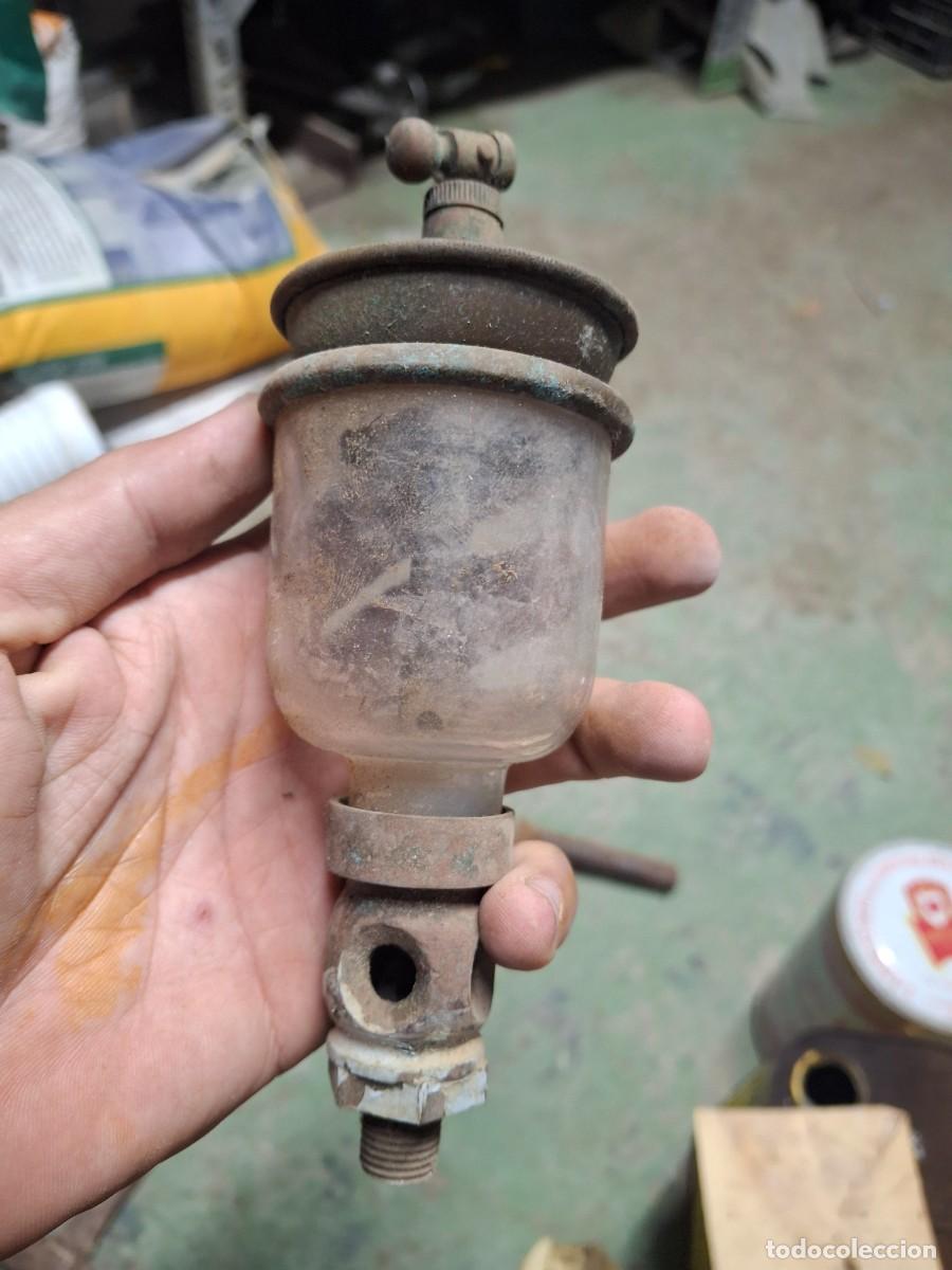 Coches y Motocicletas: Antiguo filtro o decantador de combustible Fuel motor Ruston and Hornsby Lincoln