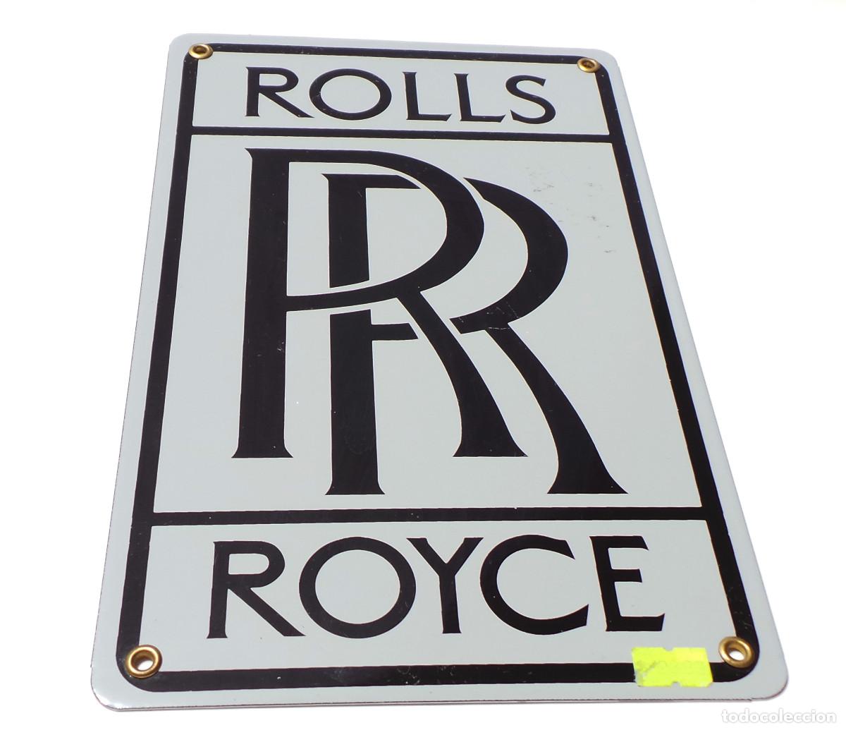 Coches y Motocicletas: PUBLICIDAD DE LA MARCA ROLLS-ROYCE CON EL IC&Oacute;NICO LOGO RR EN BLANCO Y NEGRO.