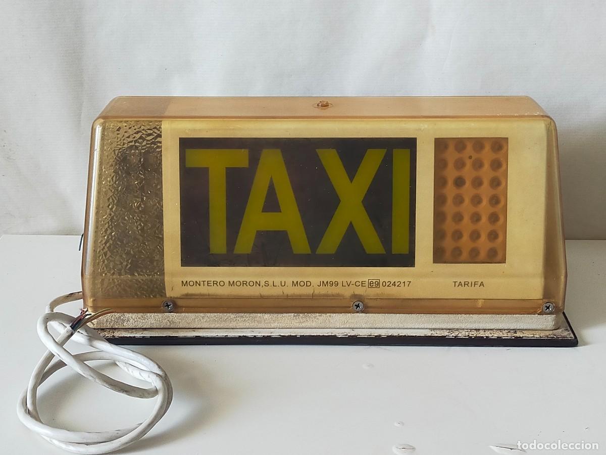 Coches y Motocicletas: Antiguo Cartel /Capilla Luminosa de TAXI - Montero Mor&oacute;n JM99 - En funcionamiento.