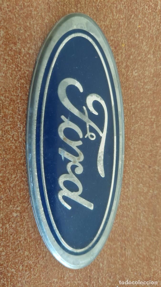 Coches y Motocicletas: Placa emblema de Ford