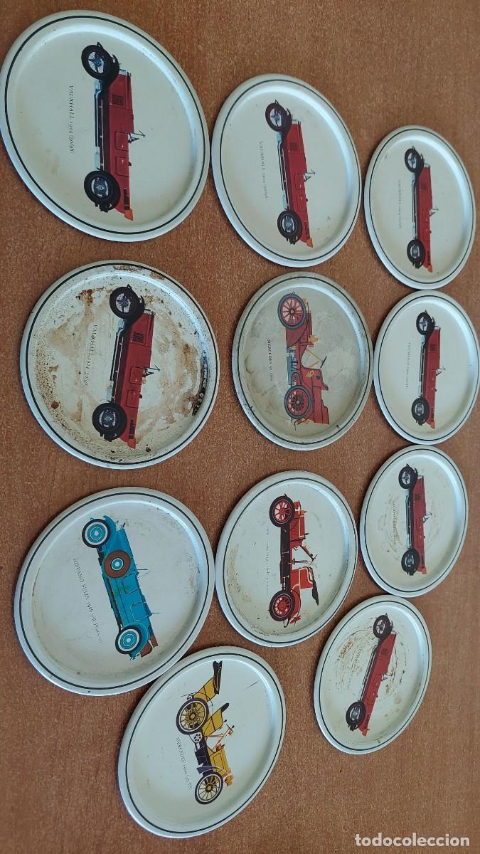Coches y Motocicletas: Juego de posavasos de coches antiguos
