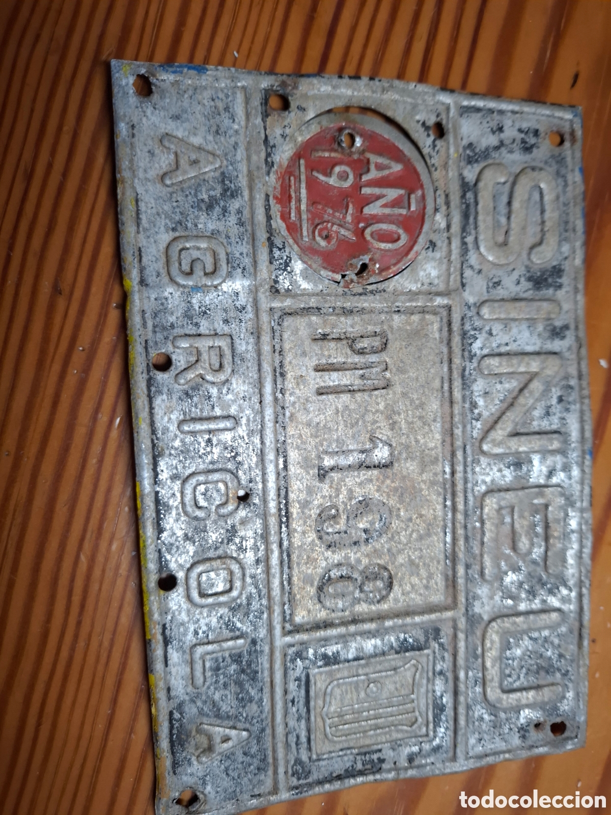 Coches y Motocicletas: Antigua placa agr&iacute;cola 1976 SINEU Mallorca