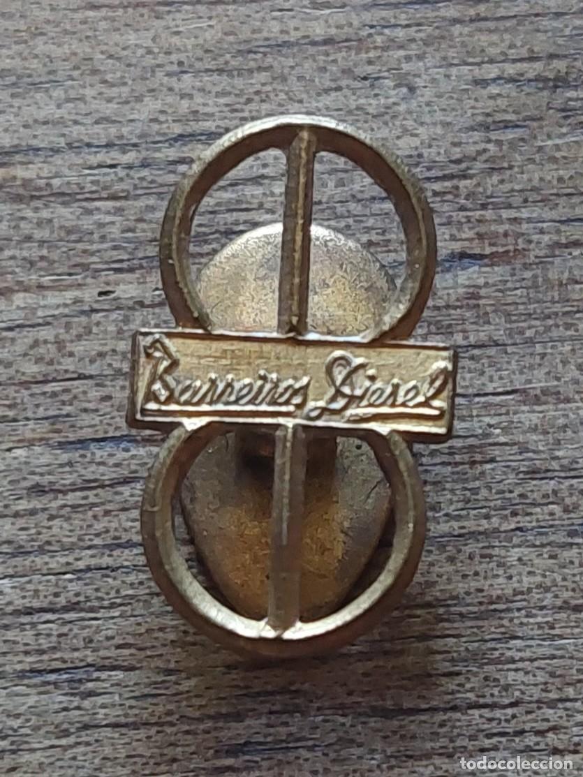 Coches y motocicletas: Antiguo emblema Barreiros Diesel