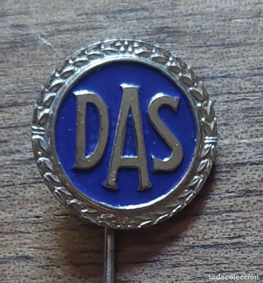Coches y motocicletas: Antiguo emblema Das .