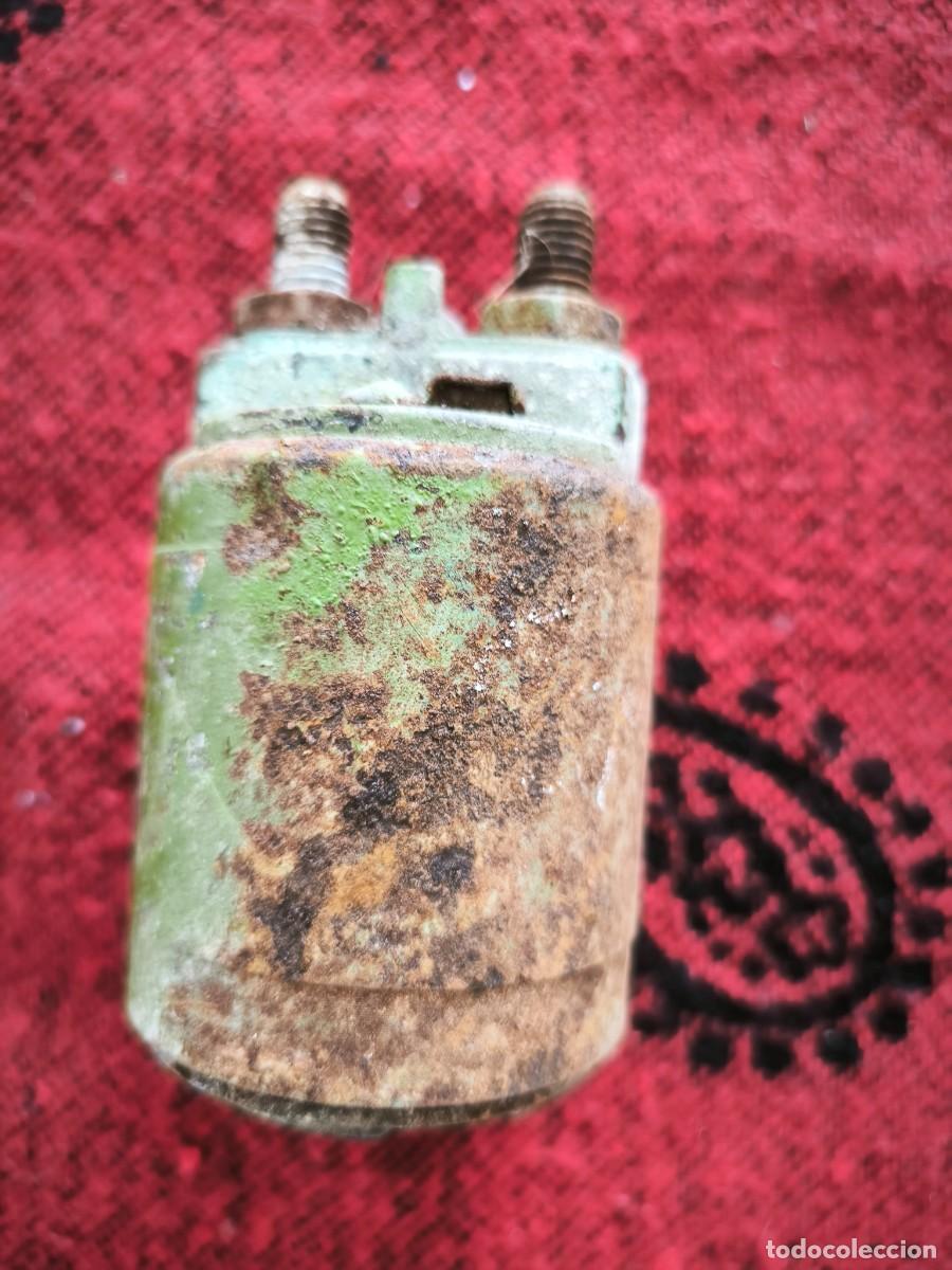 Coches y motocicletas: Antiguo Solenoide De Arranque 12V | Pieza Cl&aacute;sica Para Restauraci&oacute;n De Veh&iacute;culos Y Tractores