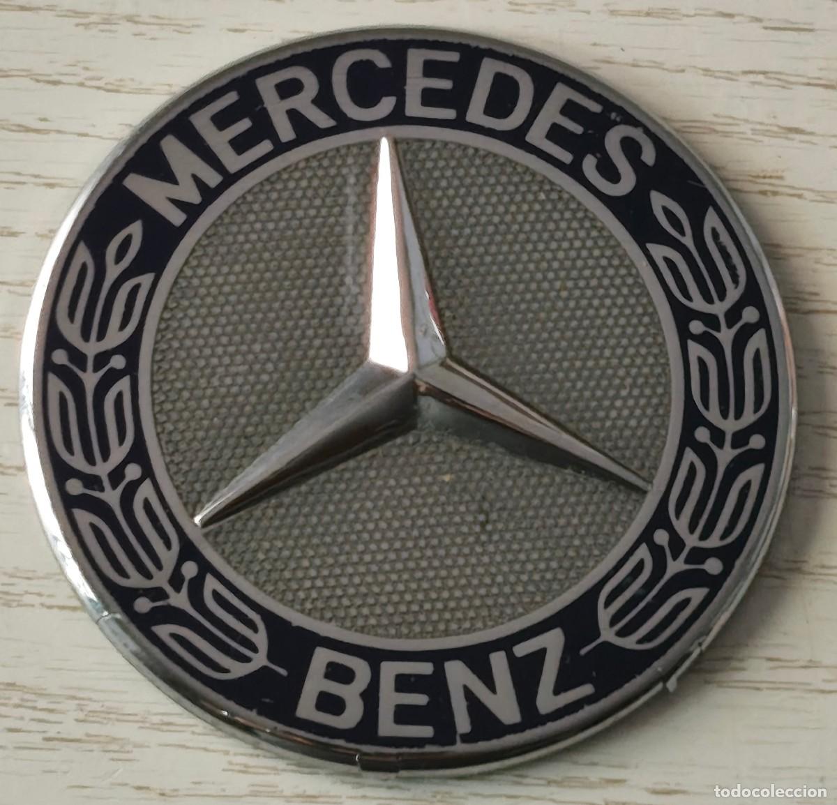 Coches y motocicletas: EMBLEMA DE PL&Aacute;STICO DE MERCEDES BENZ (Di&aacute;metro: 5,3 CM.)