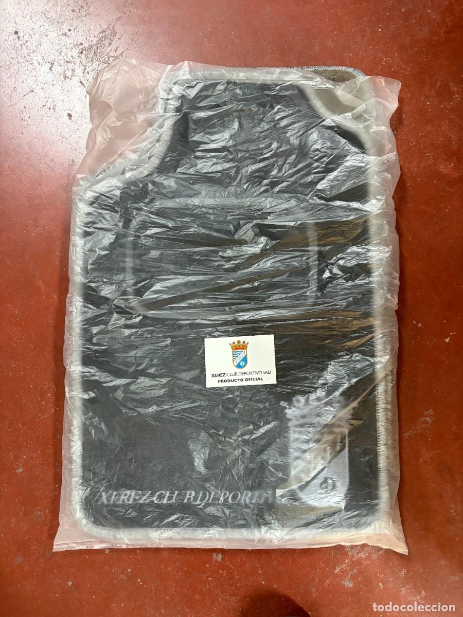 Coches y motocicletas: ALFOMBRILLAS DE COCHE DEL XEREZ CLUB DEPORTIVO. ESCUDO DEL JEREZ/XEREZ. VER