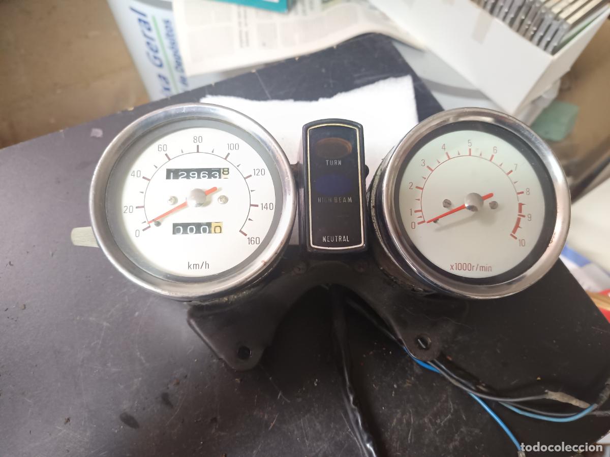 Coches y motocicletas: CUADRO RELOJES PARA YAMAHA SR 250, VELOCIMETRO CUENTA KILOMETROS, REVOLUCIONES Y TESTIGOS, JAEGER.