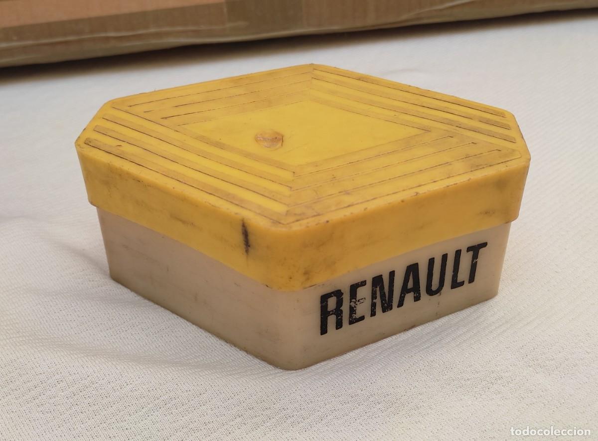 Coches y motocicletas: antigua caja de recambio de bombillas luces para Renault