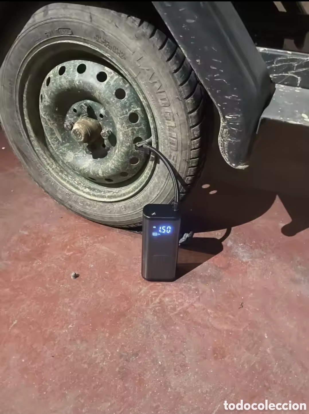Coches y motocicletas: Bomba de aire inal&aacute;mbrica EAFC para coche, compresor de aire port&aacute;til para coches, motocicletas y bi