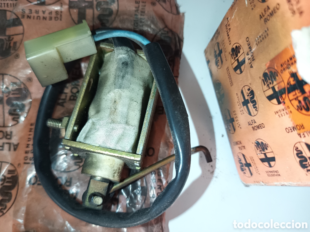 Coches y motocicletas: Alfa 146 solenoide cierre port&oacute;n trasero