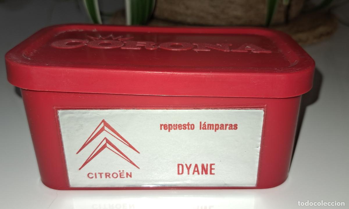 Coches y motocicletas: ESTUCHE REPUESTO L&Aacute;MPARAS CORONA - CITRO&Euml;N DYANE