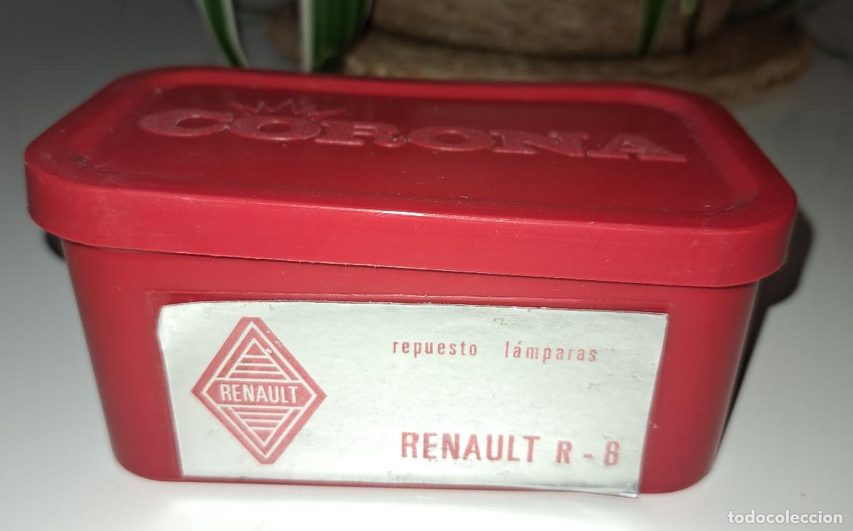 Coches y motocicletas: ESTUCHE REPUESTO L&Aacute;MPARAS CORONA - RENAULT R-8