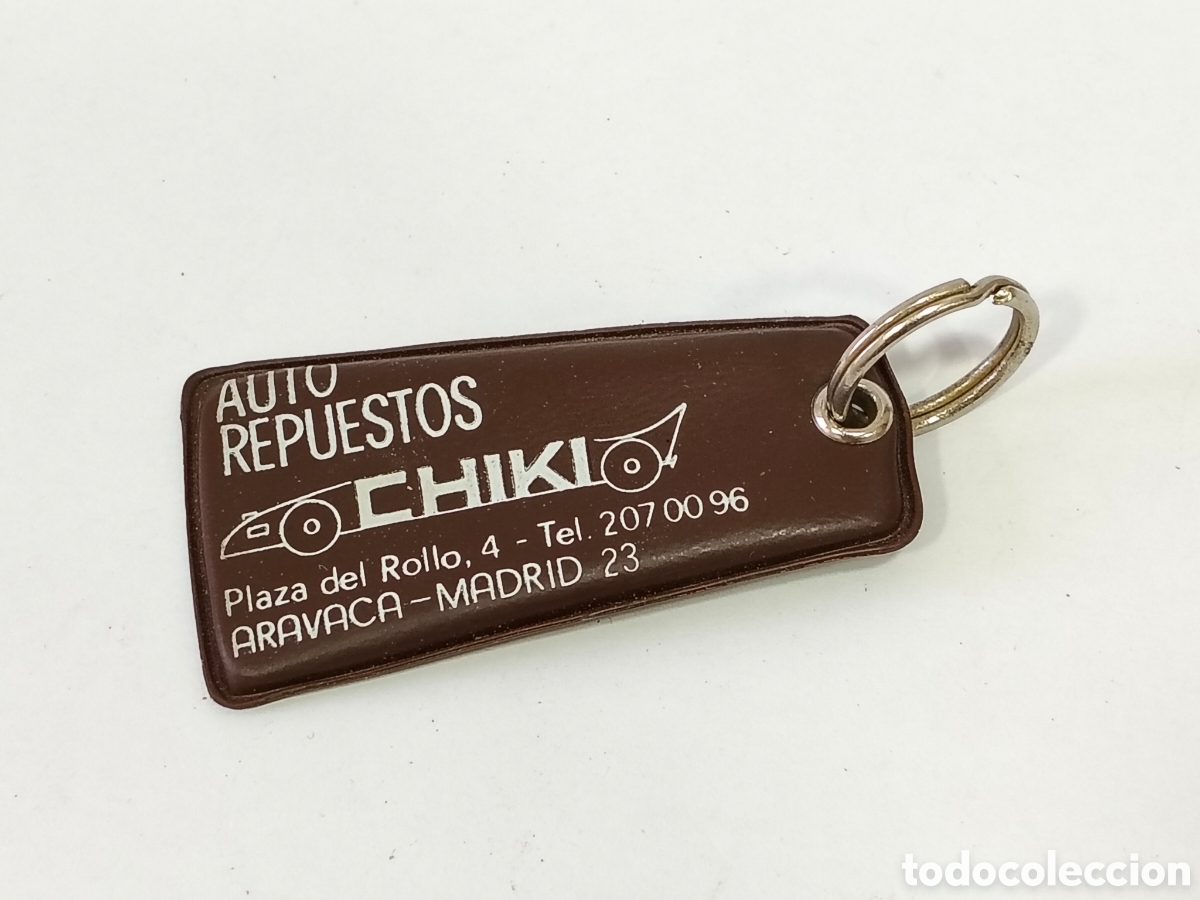 Coches y motocicletas: TODO UN CLASICO LLAVERO AUTO REPUESTOS CHIKI ARAVACA (Plaza del Rollo 4) Madrid