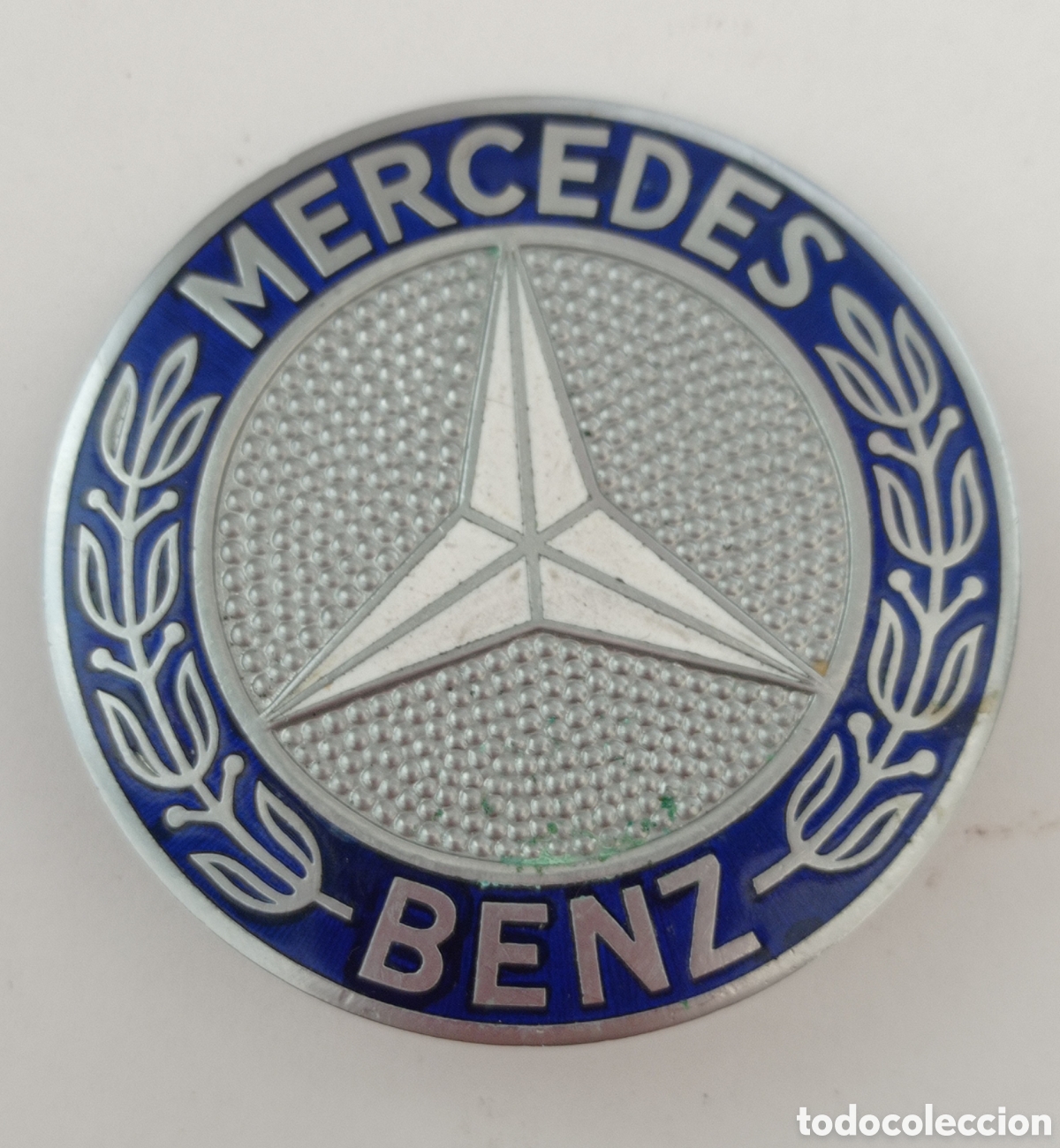 Coches y motocicletas: MERCEDES BENZ, EMBLEMA. A&Ntilde;OS 1970 5,5cm.