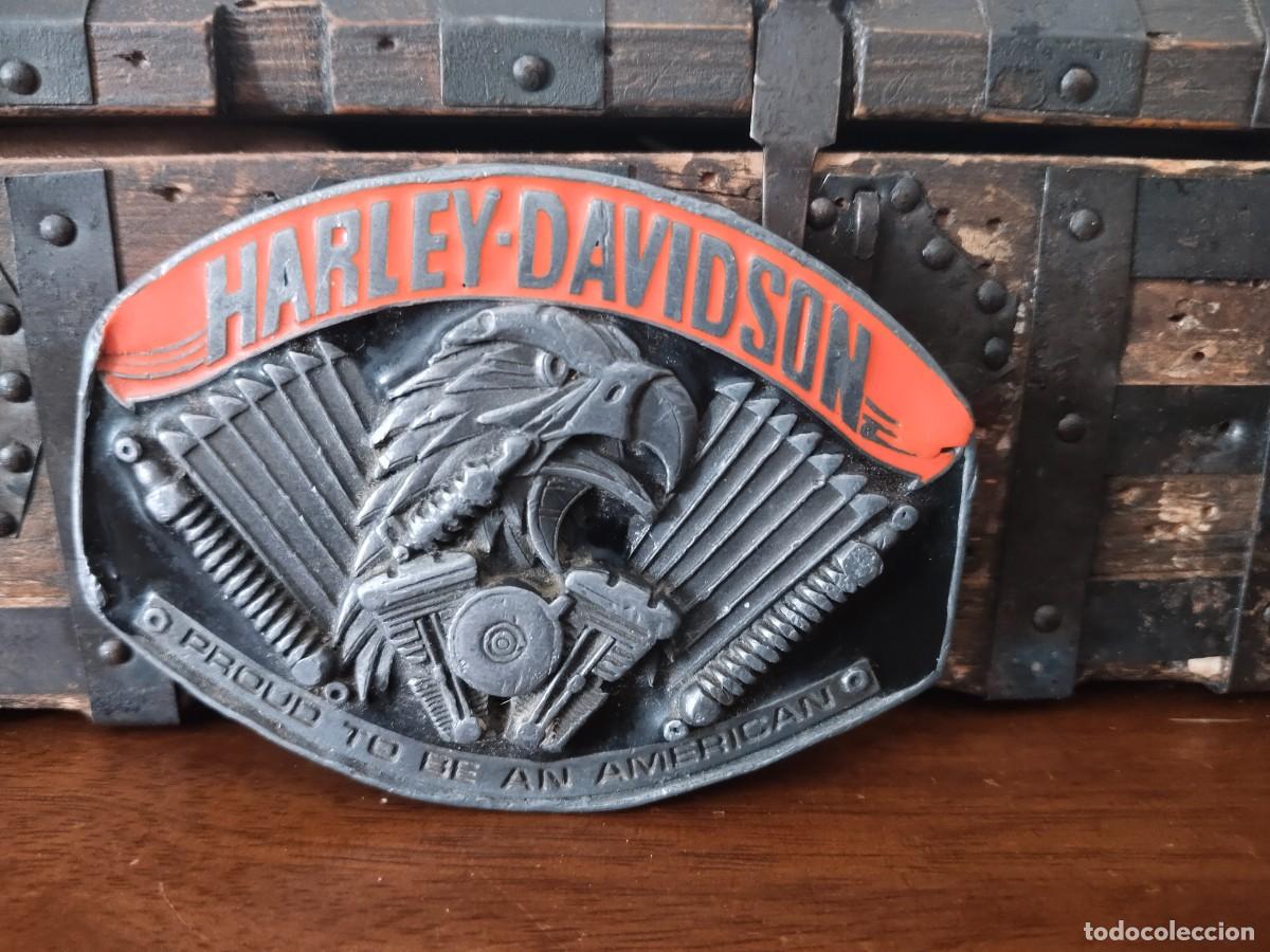 Coches y motocicletas: Hebilla Harley Davidson. Ver.