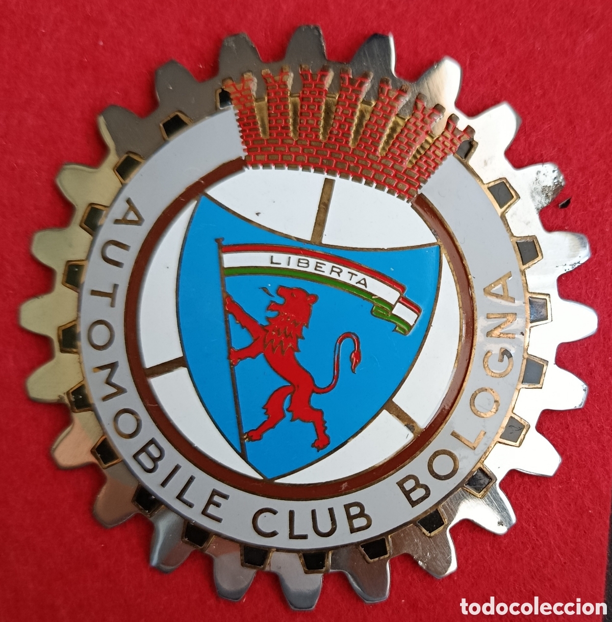 Coches y motocicletas: ANTIGUA PLACA CHAPA EMBLEMA COCHE CLASICO AUTOMOBILE CAR GRILL BADGE CLUB BOLOGNA
