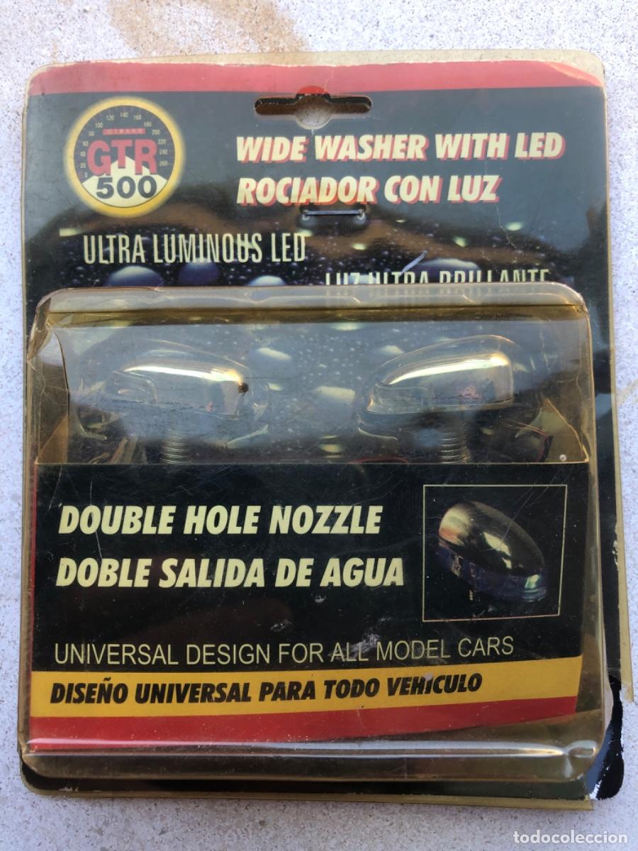 Coches y motocicletas: LIMPIACRISTALES LUMINOSOS PARA VEH&Iacute;CULO. Nuevo en su caja