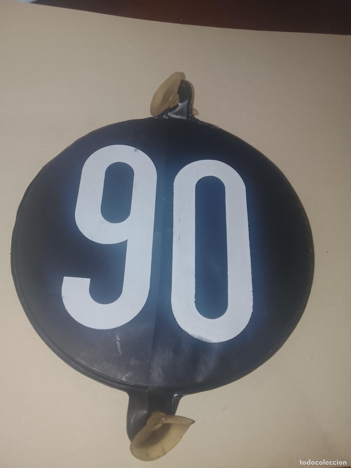 Coches y motocicletas: LOTE PARA COCHES CLASICOS &ndash; DISCO LIMITACION VELOCIDAD REVERSIBLE 80/90-CON VENTOSAS ORIGINALES