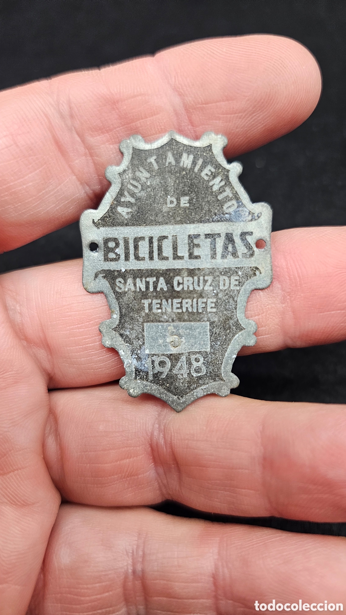 Coches y motocicletas: Antigua matr&iacute;cula de bicicleta N 5, S / C de Tenerife 1948