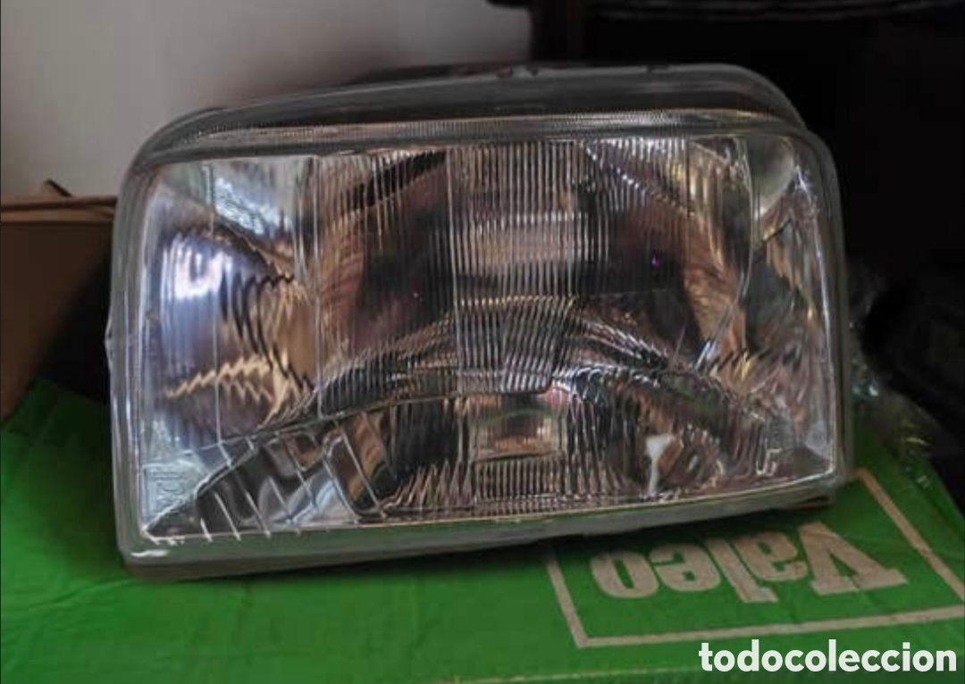 Automobili e Motociclette: optica del. izq. Renault super 5, GT turbo