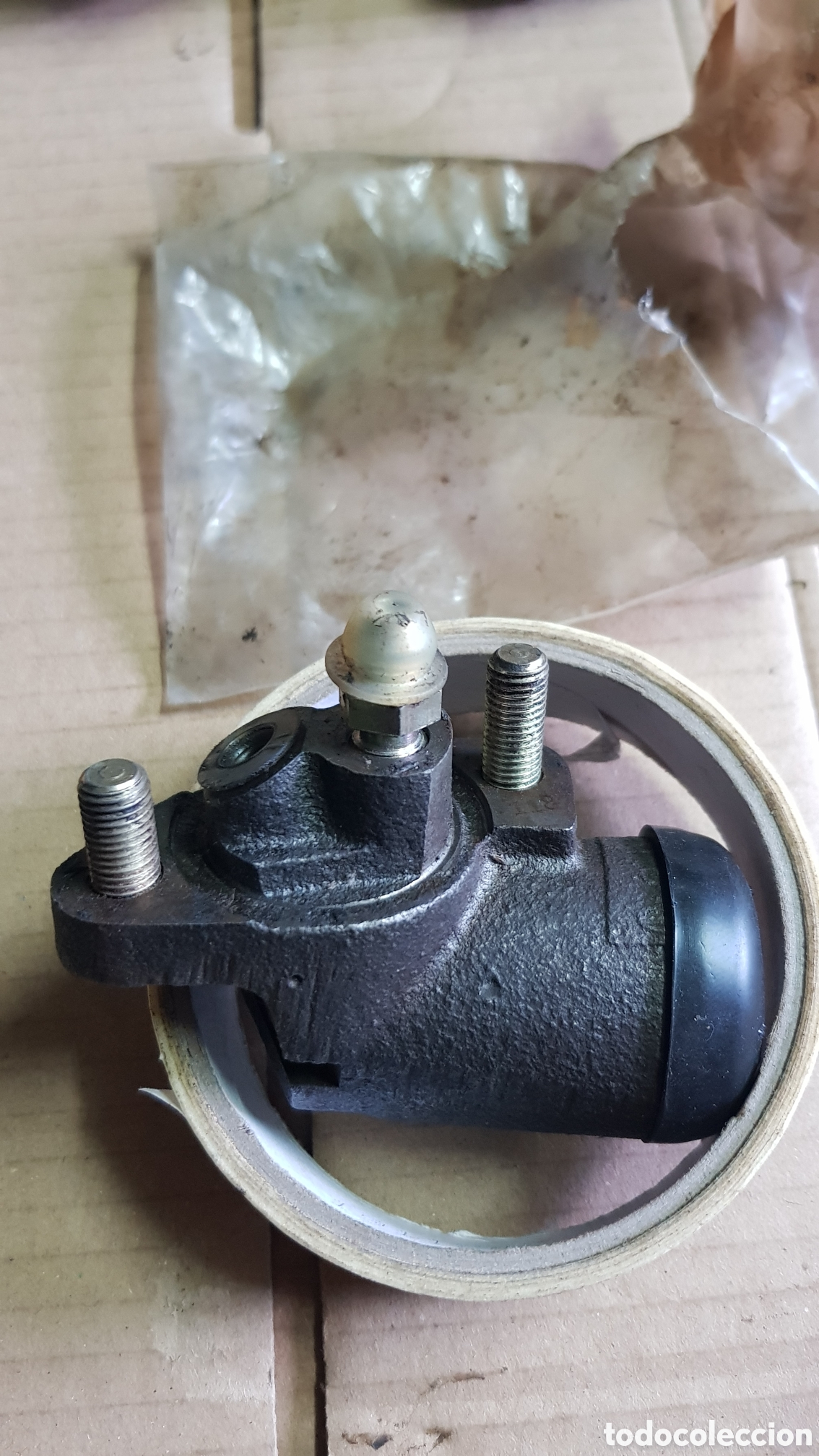 Voitures et Motocyclettes: Bombin de Freno delantero Land Rover 88