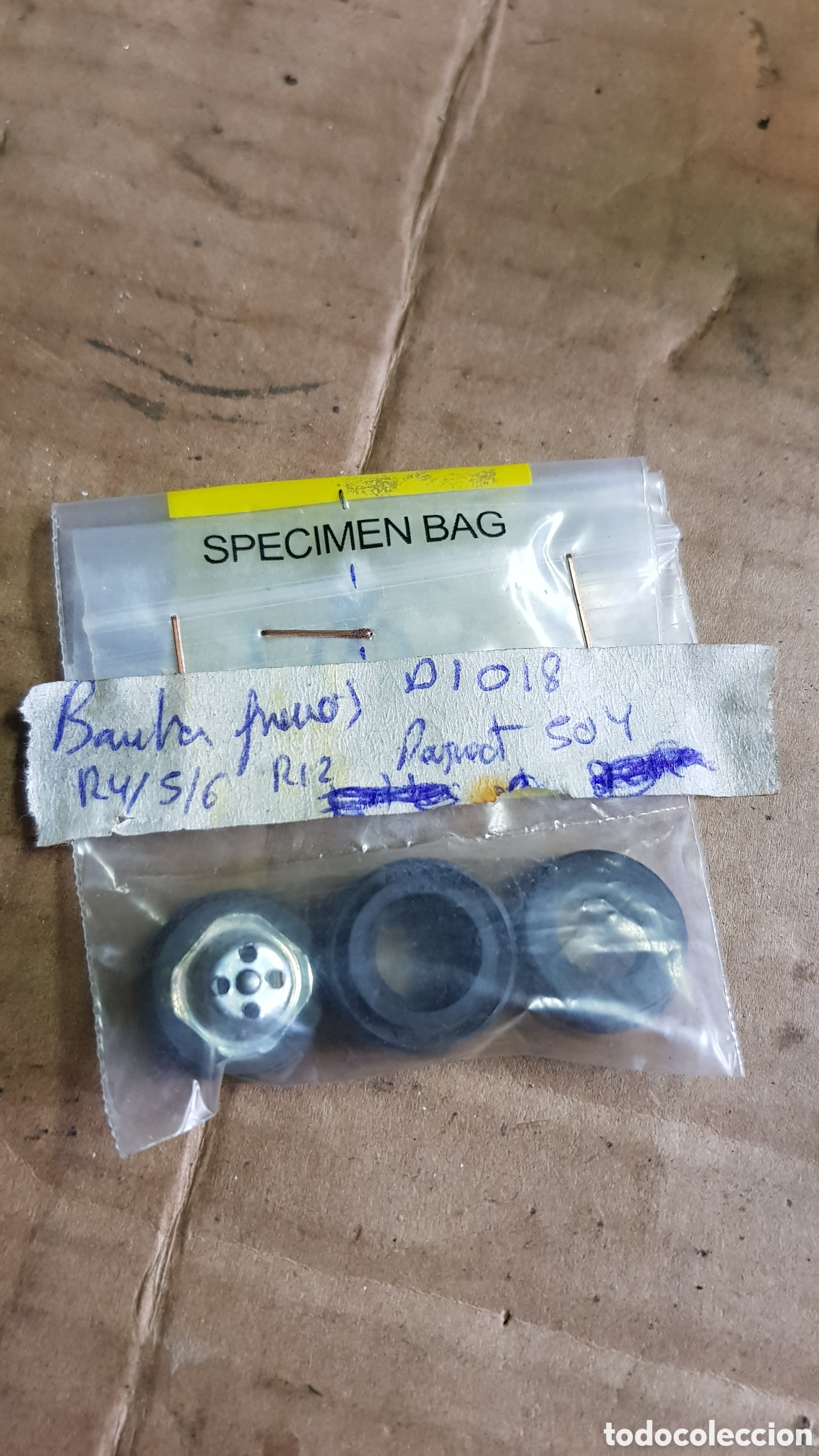 Coches y motocicletas: Kit reparaci&oacute;n bomba de frenos Peugeot 504
