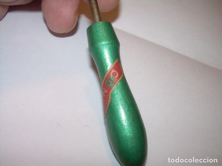 Repuestos y piezas: JUGUETE DE LA CASA COMANDO...MANGO DE MADERA. - Foto 3
