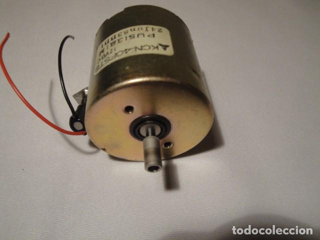 Repuestos y piezas: Motor corriente cont&iacute;nua a 12 voltios. - Foto 5