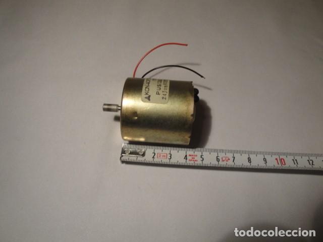 Repuestos y piezas: Motor corriente cont&iacute;nua a 12 voltios. - Foto 6