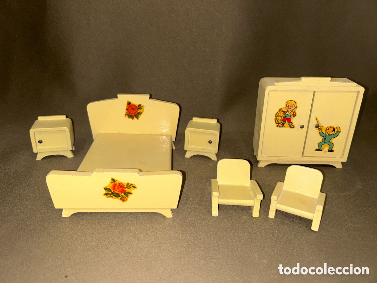 Repuestos y piezas: DORMITORIO DE CASAS DE MU&Ntilde;ECAS DE MADERA A&Ntilde;OS 40/50