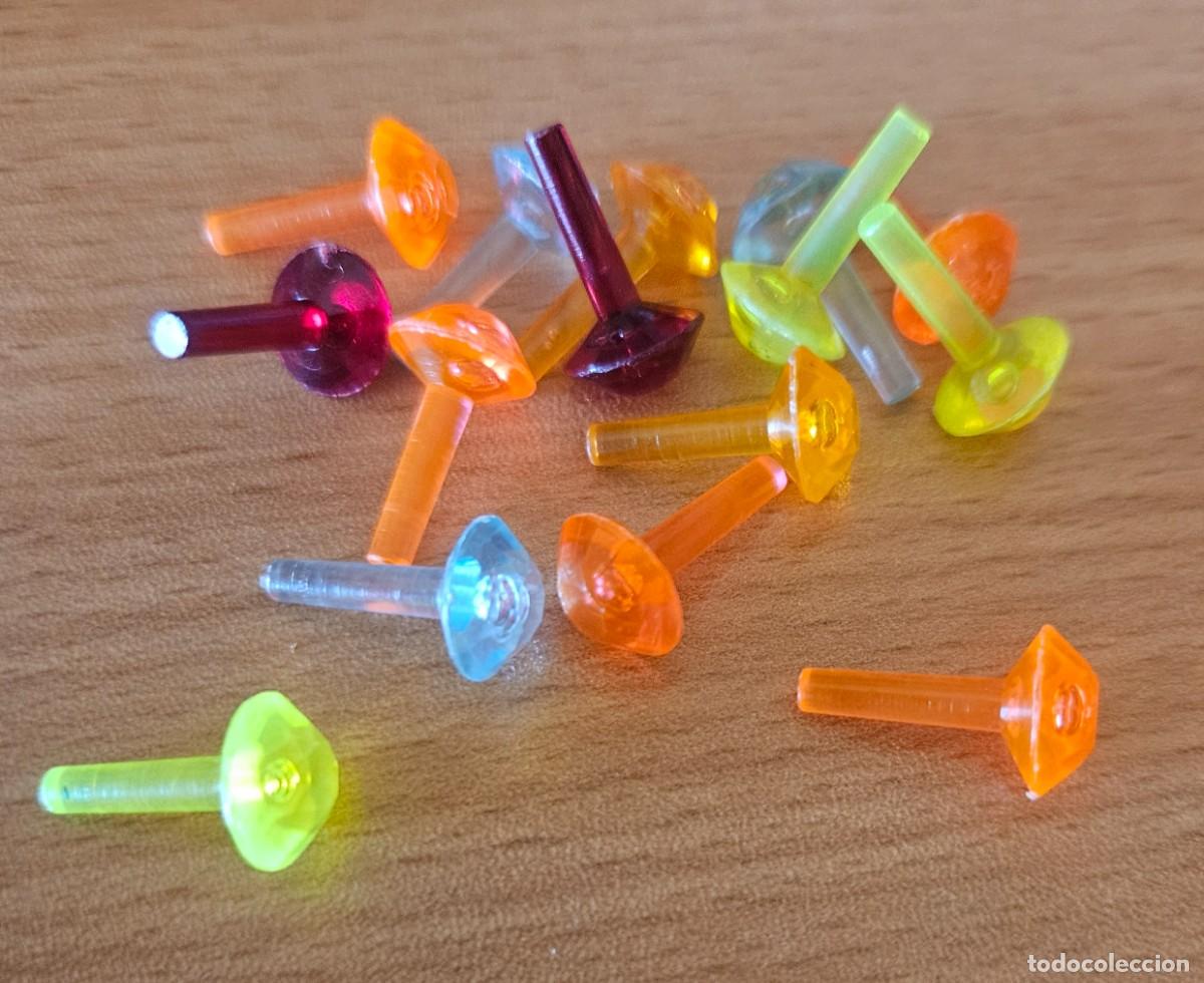 Repuestos y piezas: Lote 15 clavijas pinchos pegs para juego Mosaico marca Lena mosaik