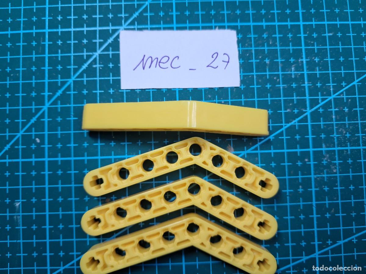 Ricambi e pezzi: 4 &aacute;ngulos abiertos de 9 agujeros pl&aacute;stico amarillo - Clementoni - Laboratorio de mec&aacute;nica