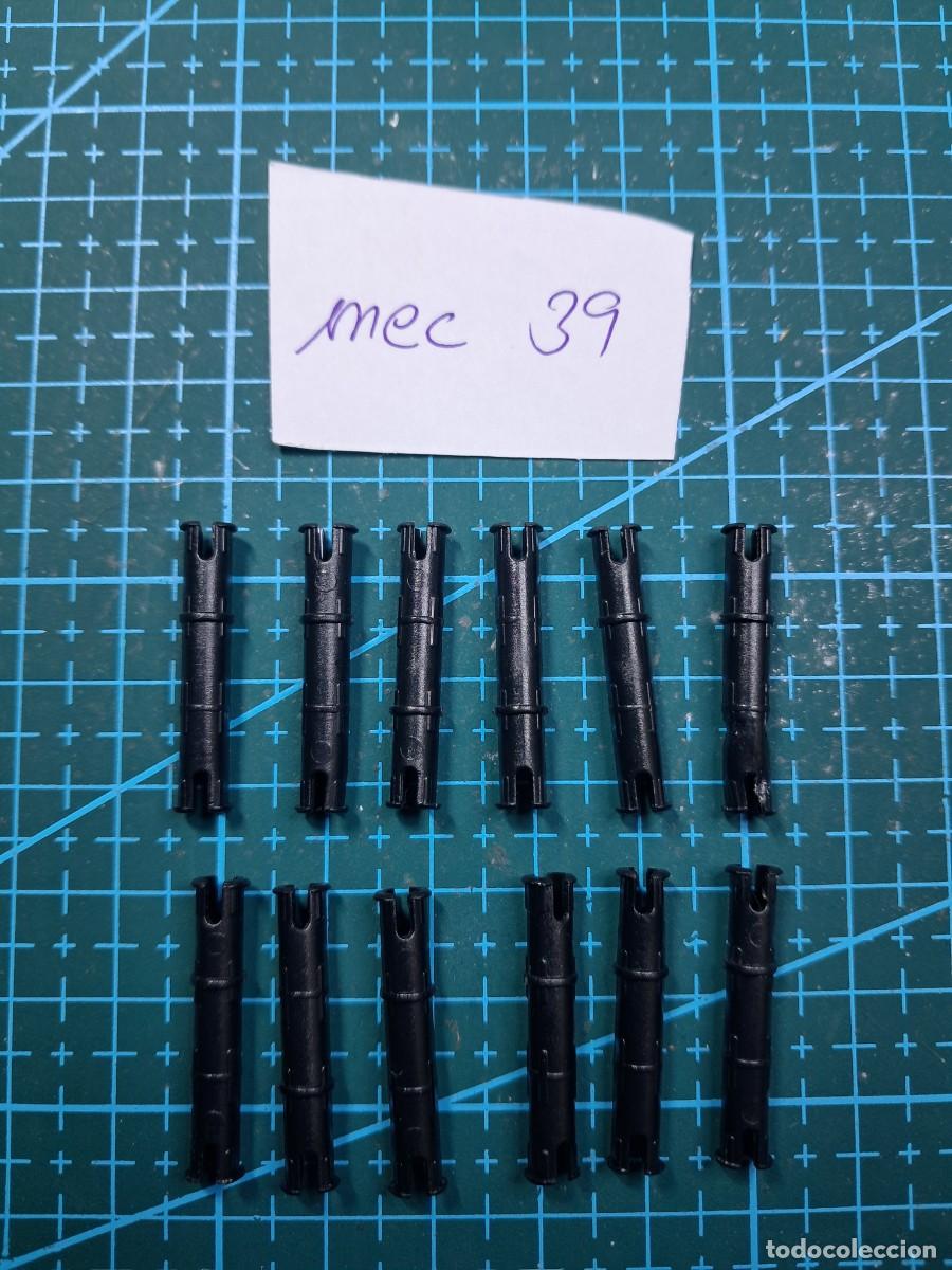 Pi&egrave;ces d&eacute;tach&eacute;es et composants: 12 Bulones o clavos de uni&oacute;n pl&aacute;stico negro (27 mm) - Clementoni - Laboratorio de mec&aacute;nica