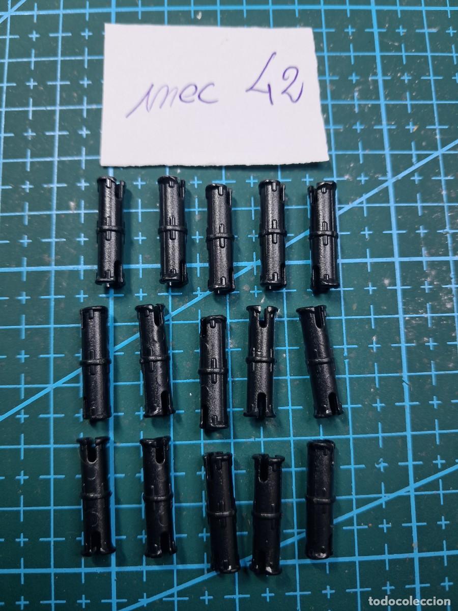 Pi&egrave;ces d&eacute;tach&eacute;es et composants: 15 Bulones o clavos de uni&oacute;n pl&aacute;stico negro (19 mm) - Clementoni - Laboratorio de mec&aacute;nica