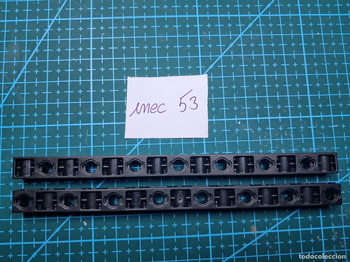 Pi&egrave;ces d&eacute;tach&eacute;es et composants: 2 barras perforadas de 15 agujeros pl&aacute;stico negro (135 mm) - Clementoni - Laboratorio de mec&aacute;nica