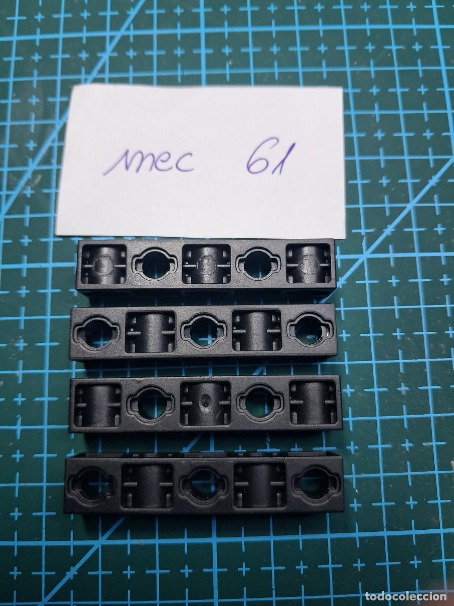 Repuestos y piezas: 4 barras perforadas de 5 agujeros pl&aacute;stico negro (45 mm) - Clementoni - Laboratorio de mec&aacute;nica