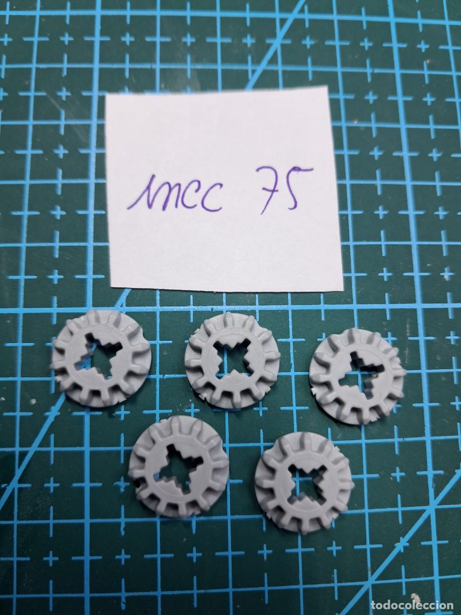 Repuestos y piezas: 5 Ruedas dentadas o engranajes (14 mm) pl&aacute;stico - Clementoni - Laboratorio de mec&aacute;nica