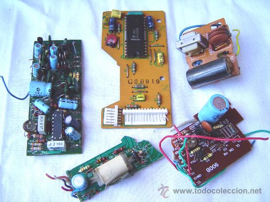 Radios antiguas: LOTE CIRCUITOS IMPRESOS CON COMPONENTES - Foto 1