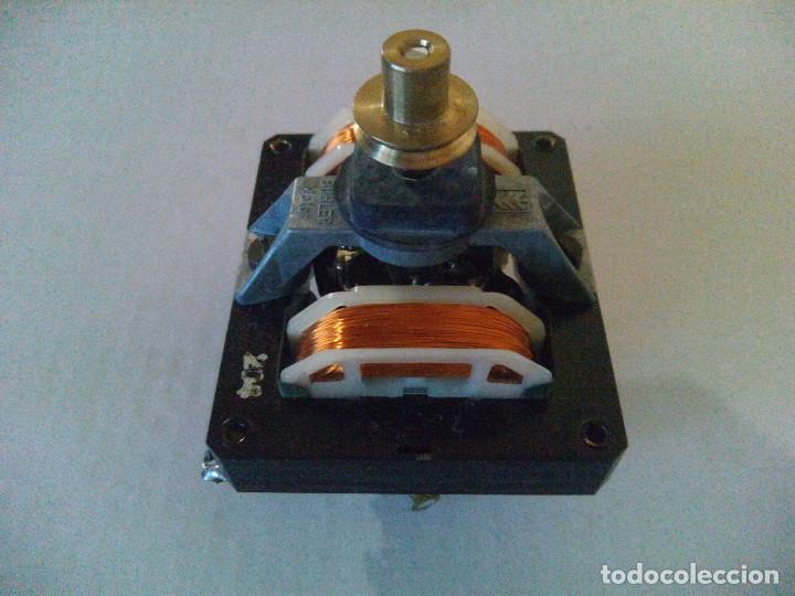 Radios antiguas: MOTOR BUHLER - Foto 2