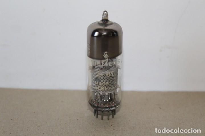 Radios antiguas: VALVULA EF80 SIEMENS - Foto 1