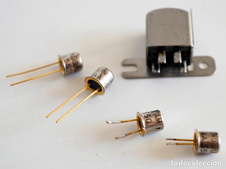 Radios antiguas: Componentes electr&oacute;nicos antiguos. - Foto 2