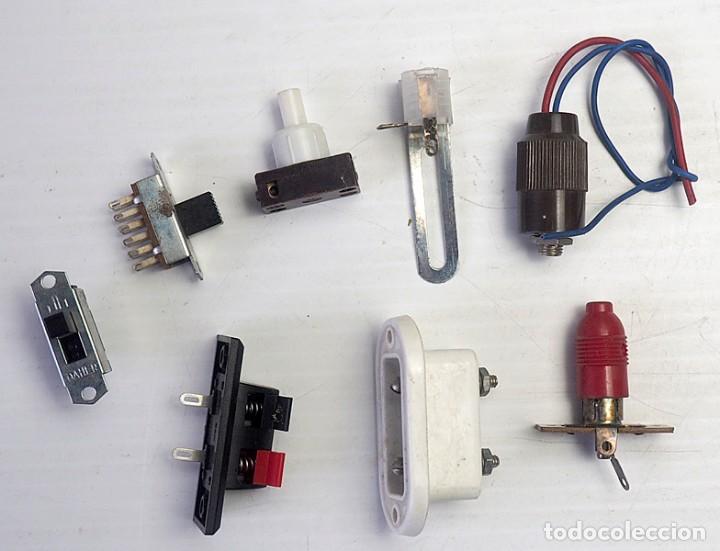Radios antiguas: Componentes electr&oacute;nicos antiguos. - Foto 1