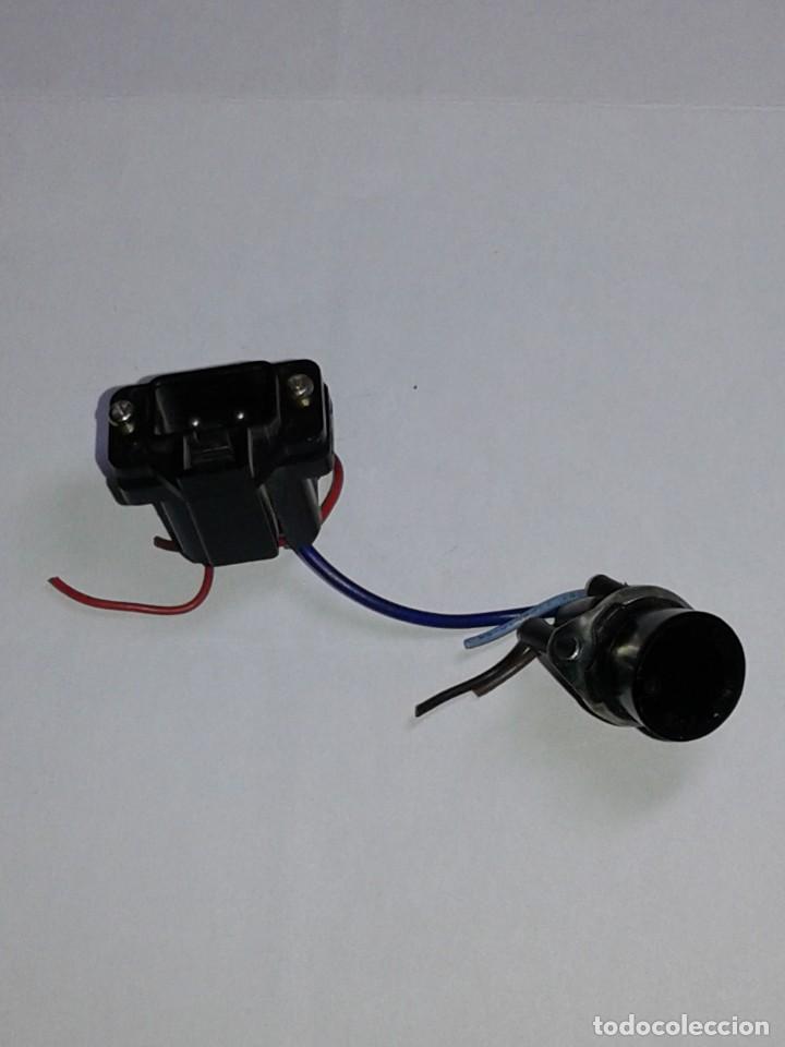 Radios antiguas: CONECTOR DE ENTRADA Y SELECTOR CAMBIO DE TENSION - Foto 1