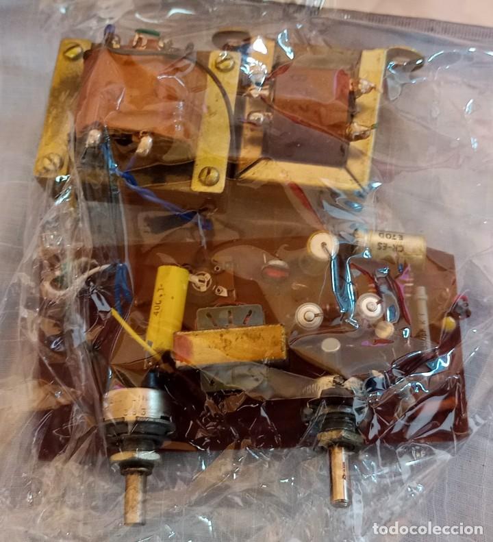 Radios antiguas: Despiece de tocadiscos de v&aacute;lvulas. - Foto 7
